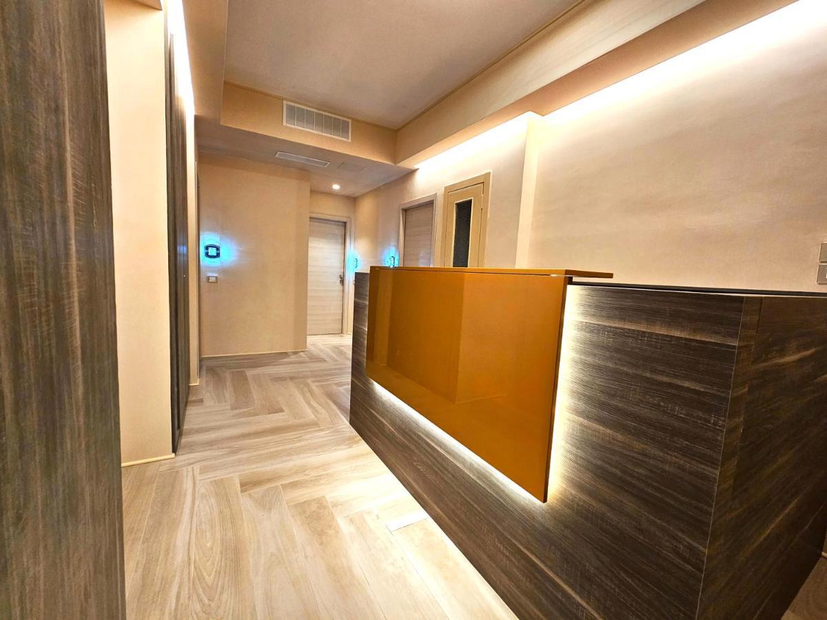 Astoria Supreme - Modern Boutique Suites Lecce Zewnętrze zdjęcie