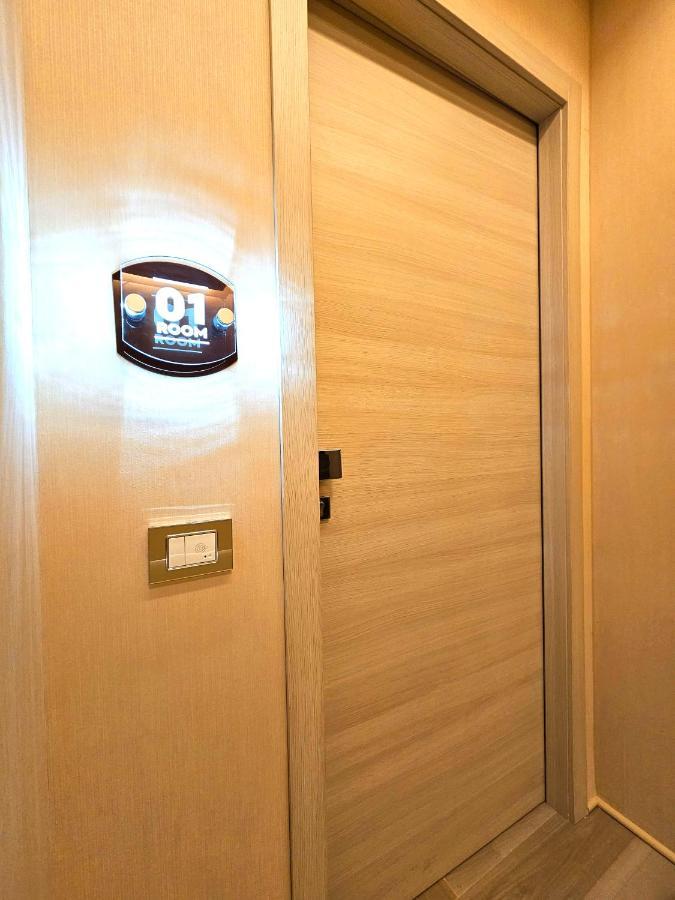 Astoria Supreme - Modern Boutique Suites Lecce Zewnętrze zdjęcie