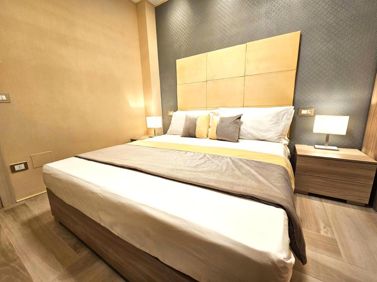 Astoria Supreme - Modern Boutique Suites Lecce Zewnętrze zdjęcie