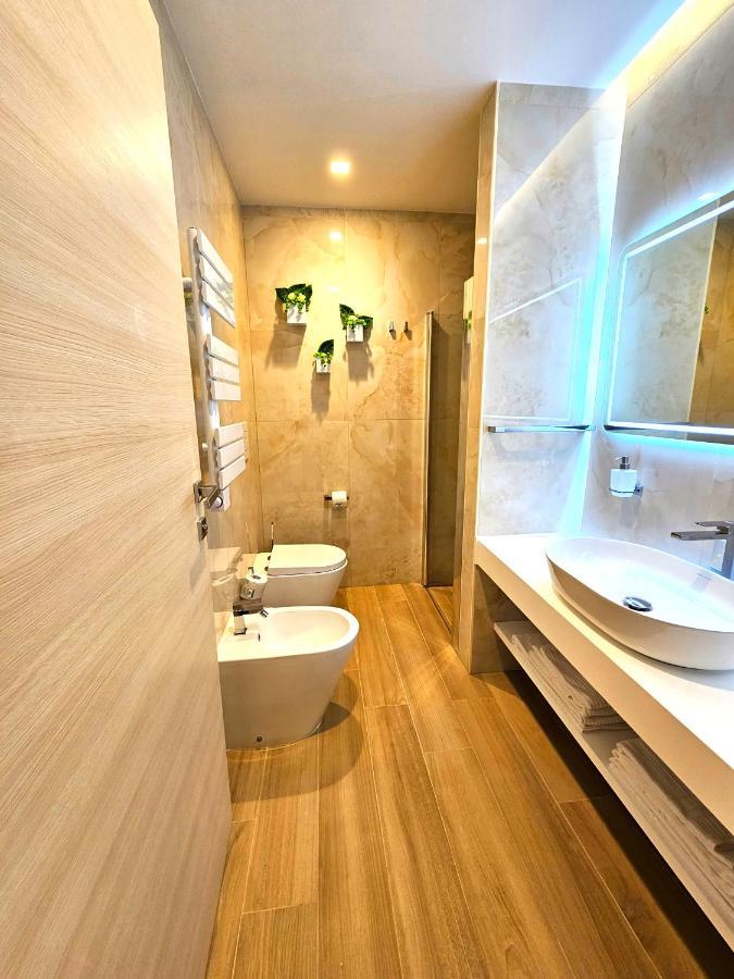 Astoria Supreme - Modern Boutique Suites Lecce Zewnętrze zdjęcie