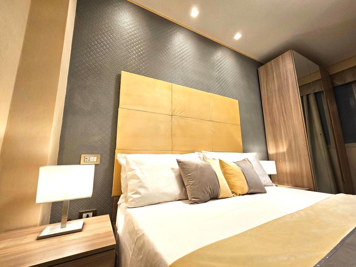 Astoria Supreme - Modern Boutique Suites Lecce Zewnętrze zdjęcie