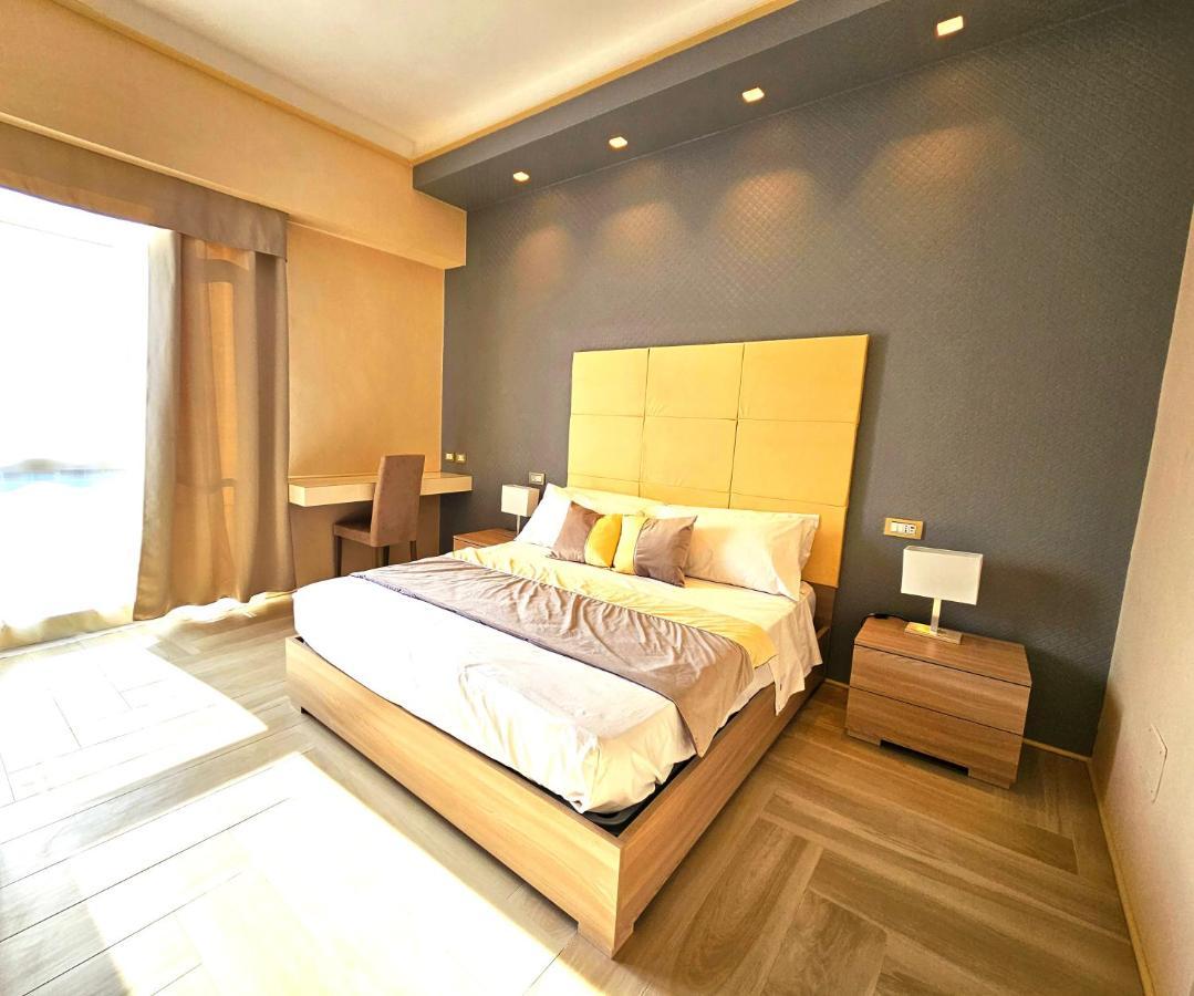 Astoria Supreme - Modern Boutique Suites Lecce Zewnętrze zdjęcie
